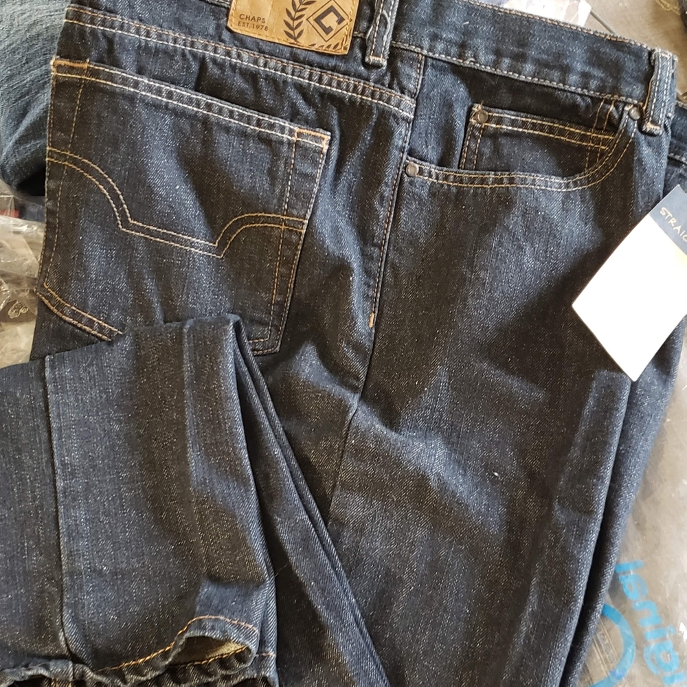 Men's Chaps Jeans Straight Leg 38 x 32, NWT